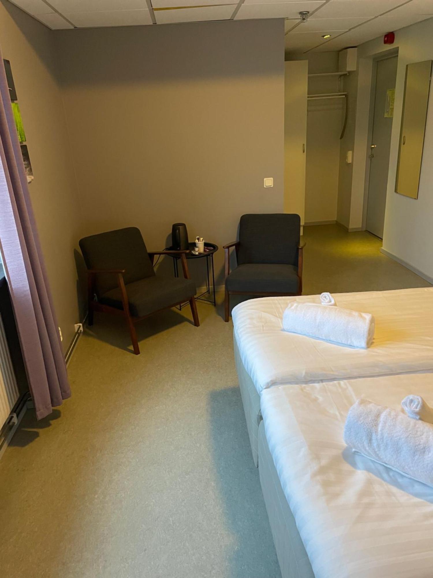Broholm Bed&Breakfast Lidköping Zimmer foto